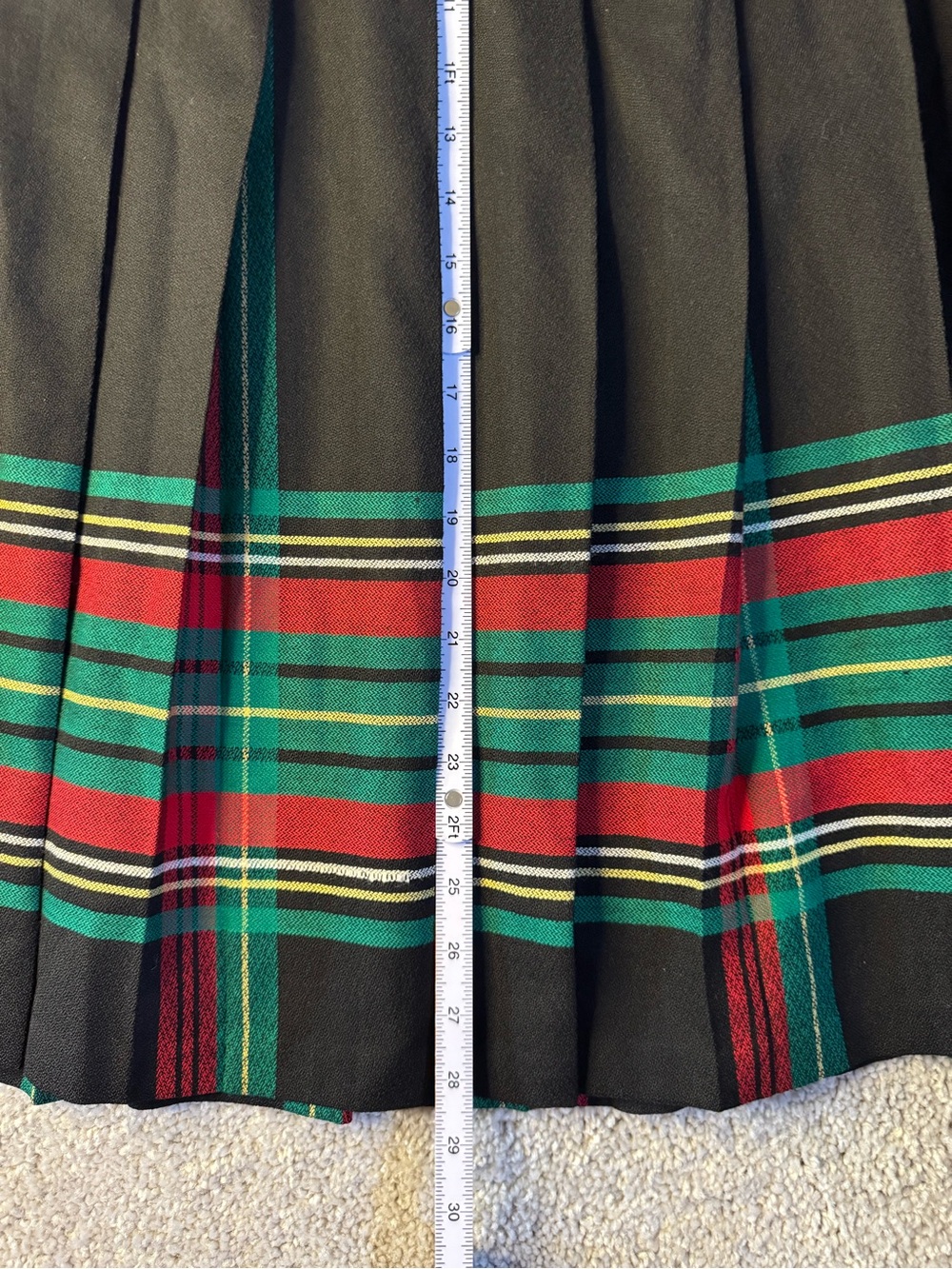 Vintage Pendleton Black Pleated Skirt with Red and Green Tartan - Picture 9 of 10
